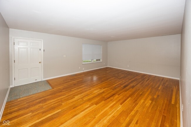 Photo - 628 Ash Dr