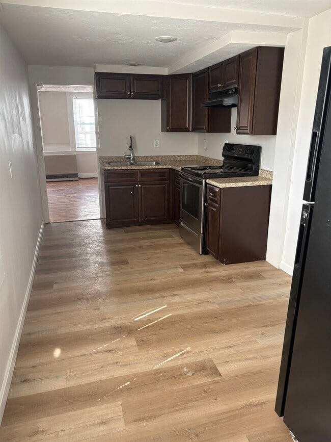 Photo - 7 Morrill St