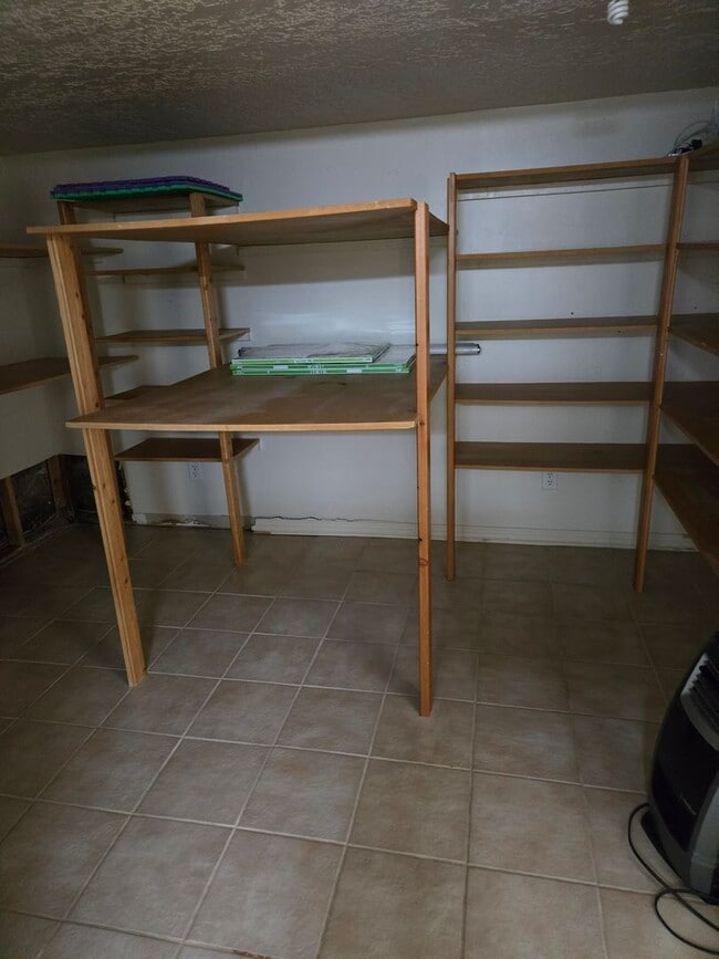 Photo - 117 N 200 E
