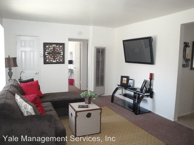 Apartments For Rent Less Than 1 500 Near East Los Angeles Photo 645 W Pomona Blvd