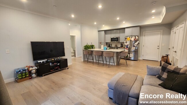 Building Photo - 39 Cummins Hwy