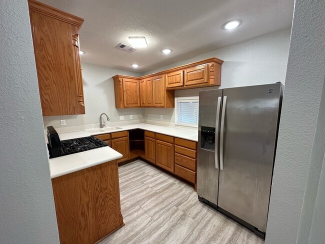 Photo - 5407 Menard Ave