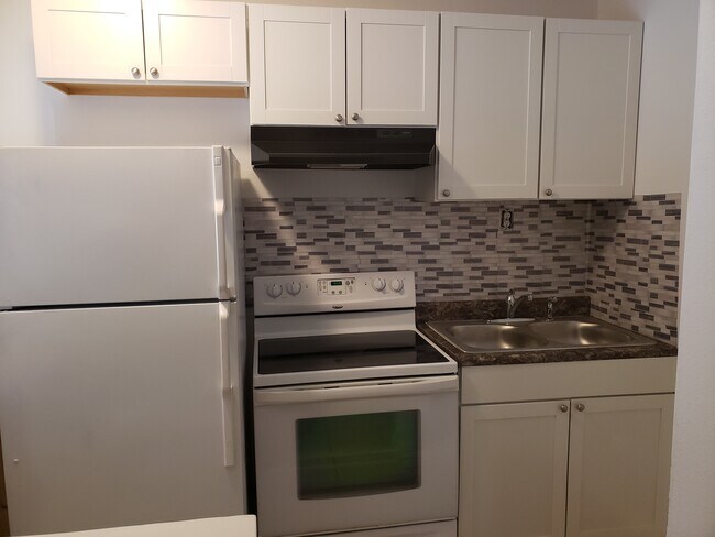 Photo - 1839 Salem Rd Unit B