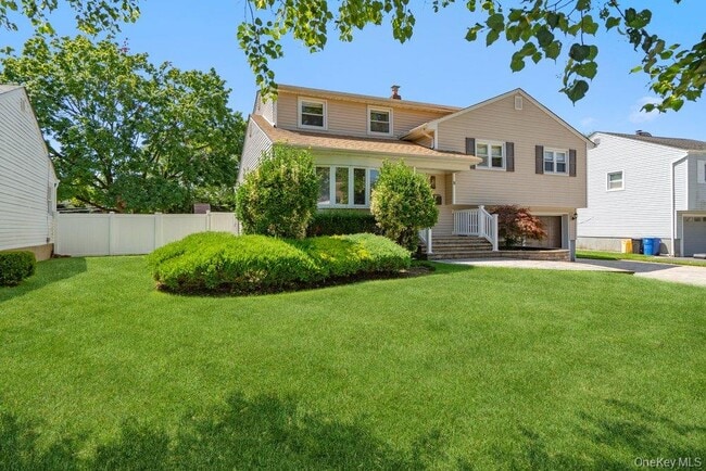 Photo - 8 Radnor Ct