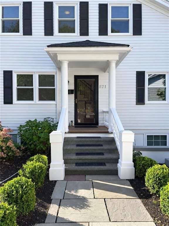 571 Bellevue Ave Unit 2