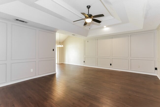 Photo - 7933 Clear Brook Cir