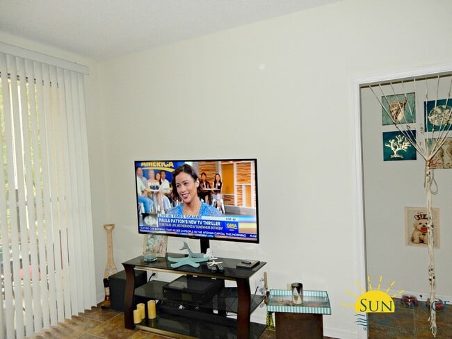 Photo - Quaint 2 Bedroom Condo in Miramar Beach!