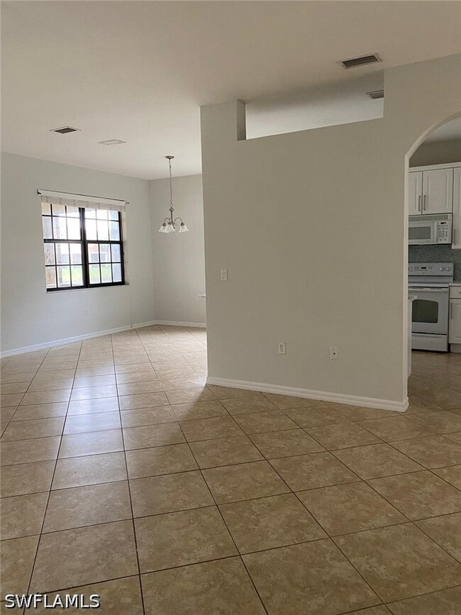 Photo - 7541 Bristol Cir