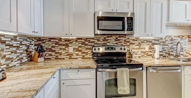 Photo - 601 1st St S Unit 2C