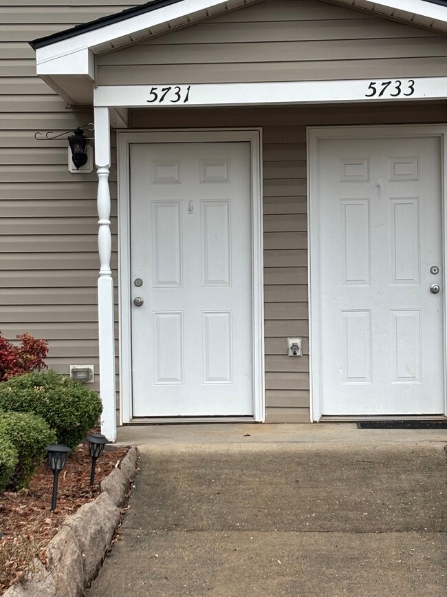 Photo - 5731 SW Acres Dr Unidad 5731 SW Acres Drive