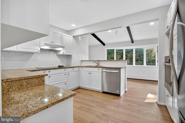 Building Photo - 7141 Oak Ridge Rd Rental