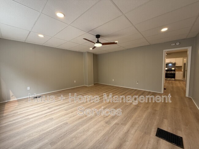 Photo - 403 Wall Ave Unidad 1