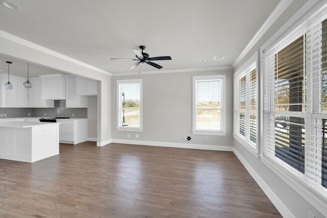 Photo - 500 Woodside Trl