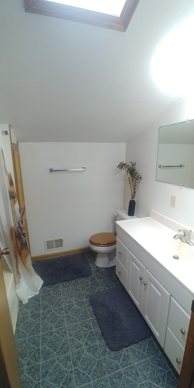 Photo - 7918 E 500N Rd Unit 7918-B