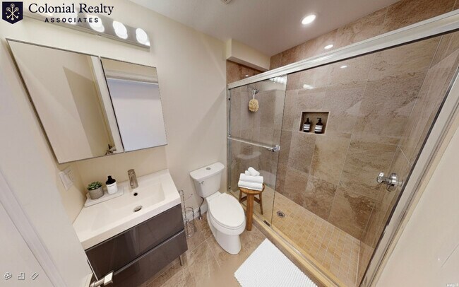 1026 Commonwealth Ave Unit 205