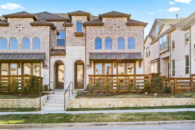 Photo - 400 Somerville Dr