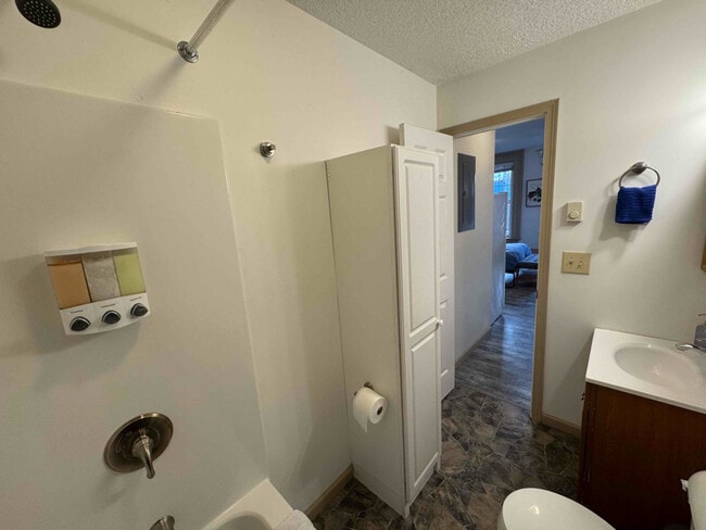 931 Middle St Unit 102