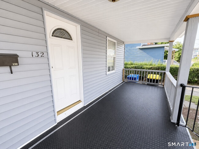 Photo - 132 Clinton St