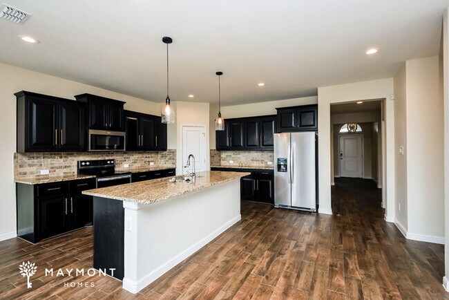 Photo - 1012 Nicole Way