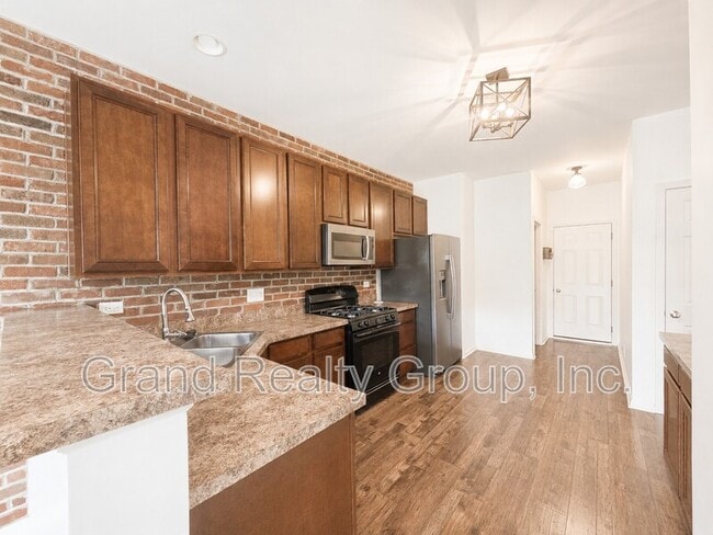 Photo - 376 S Jade Ln