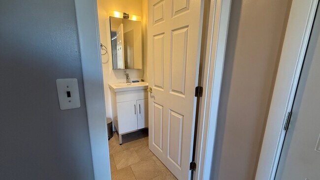 Photo - 16 Foster St Unit 9