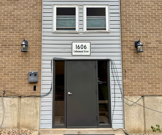 Photo - 1606 Cottonwood Dr Unidad 13S