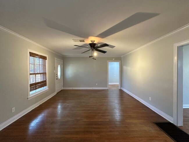 Photo - Charming 3 Bedroom 2 Bath Home in Tyler’s Azalea District!