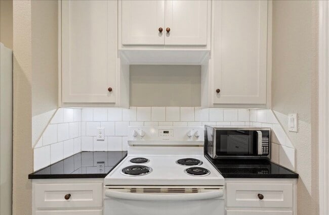 Photo - 3525 N 24th St