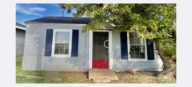Building Photo - 1809 Wausau Ave Rental