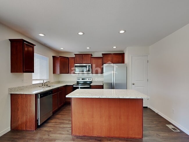 Photo - 2496 Sierra Springs Dr