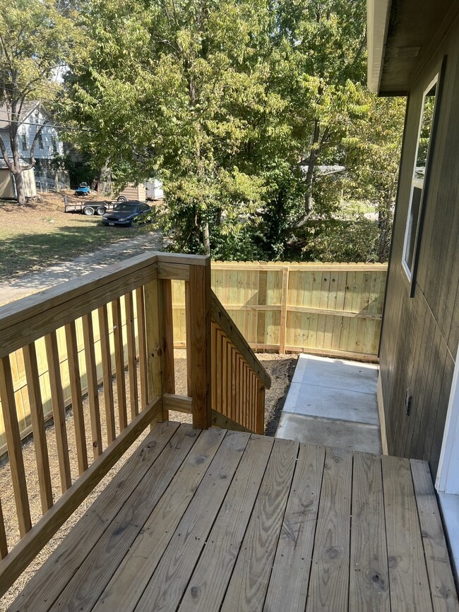 Photo - 219 W Culton St