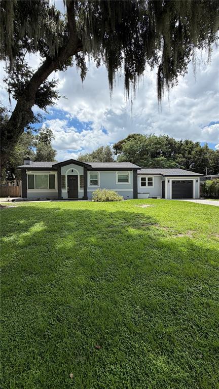 Building Photo - 270 W Pineloch Ave