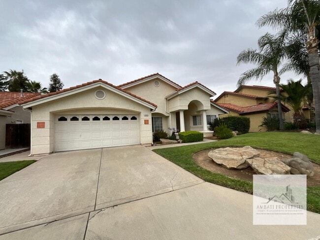 Building Photo - Updated Home In Established Northeast Fresno Neighborhood. Clovis Unified Schools!