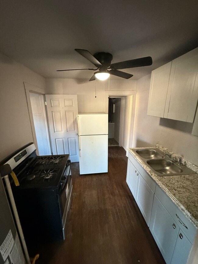 Photo - 303 S Fairmont St