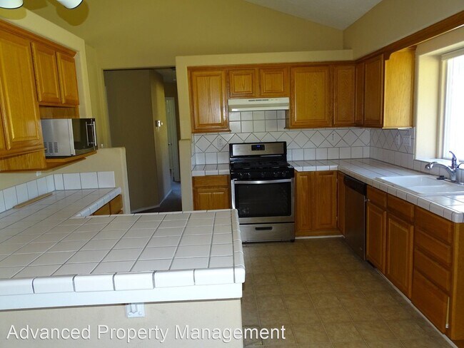 Photo - 4 br, 2 bath House - 29550 Ryder Cup
