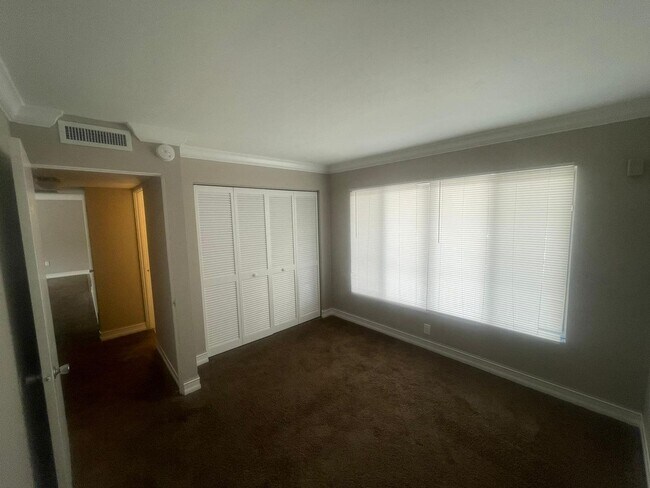 Photo - Green Tee - # 713 Apartment Unit # 713