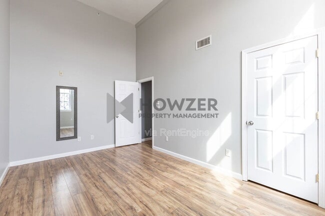 Photo - 361 Main St Unit F