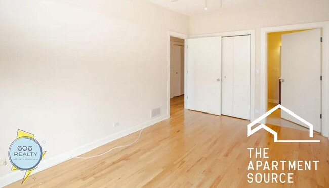 Photo - 3347 N Clark St Unit 1SE