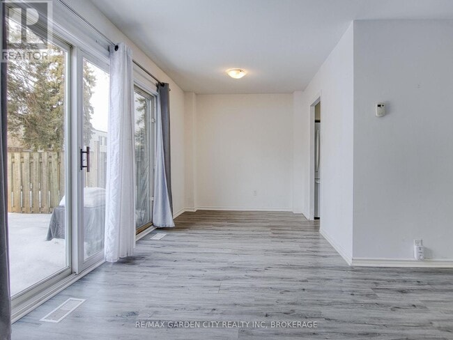 Photo - 17 Old Pine Trail