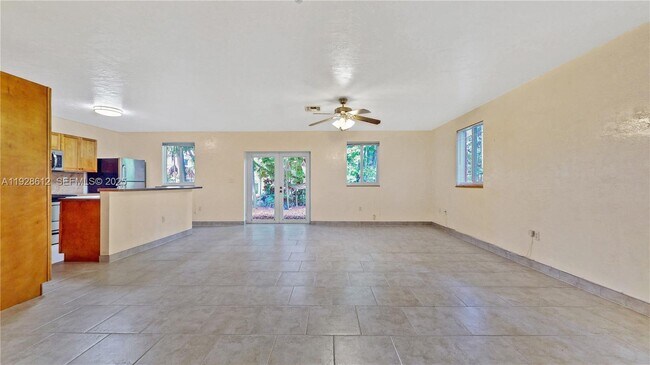 Photo - 15735 SW 92nd Ave