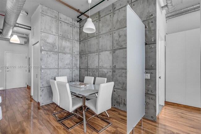 Photo - 3029 NE 188th St Unit 302