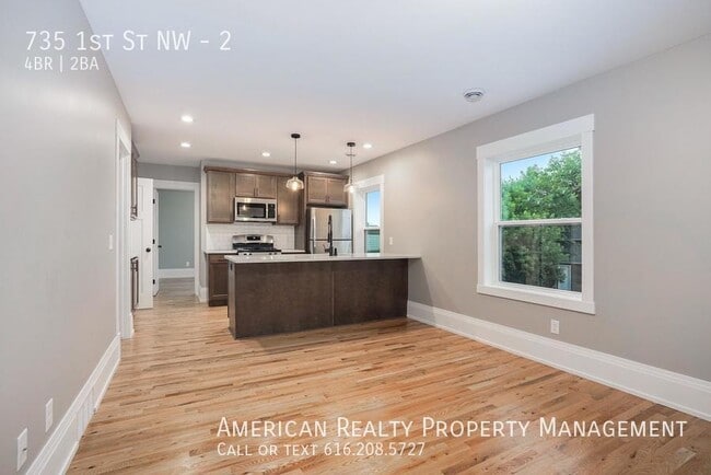 Photo - 735 First St NW Unit 2