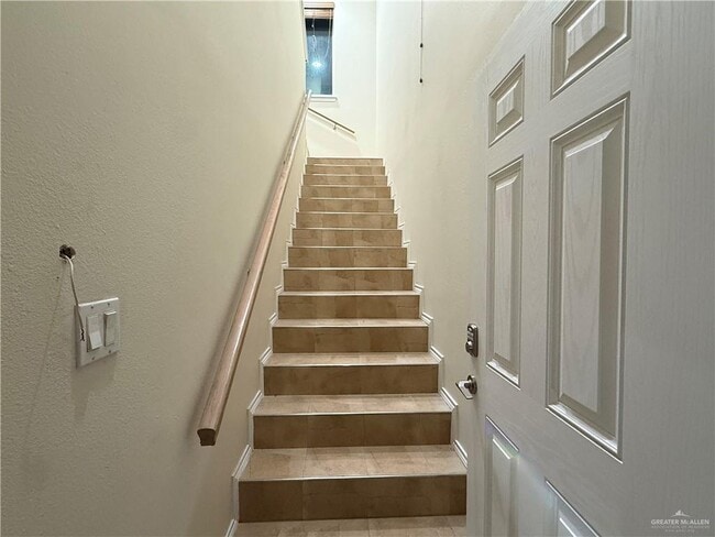 Photo - 7 Industrial Wy