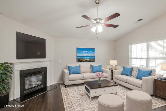 Photo - 8145 Rosberg Ln