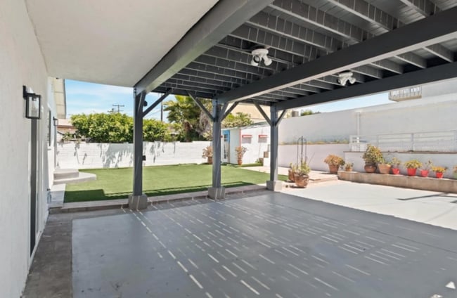 Photo - 3781 Ashford St Unit A