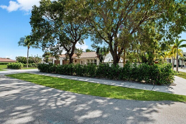 Photo - Northeast 36th Street, Fort Lauderdale, FL 33308 - 3 BR 2 BA house