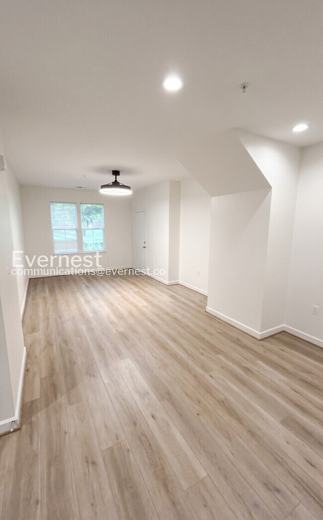 42536 Mayflower Terrace