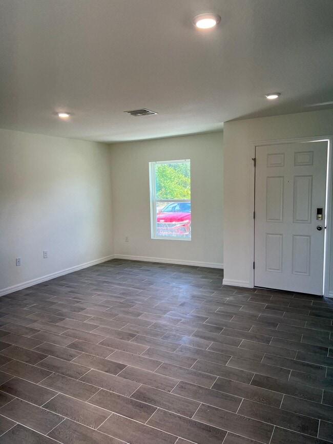 Photo - 2613 62nd St W