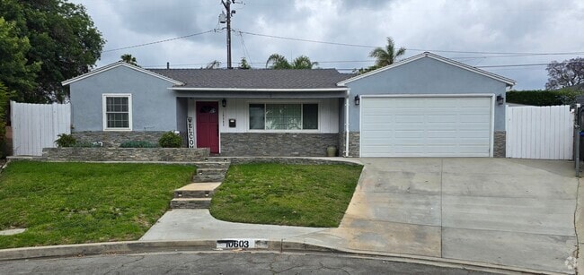Building Photo - 10603 Bramblebush Ave Rental
