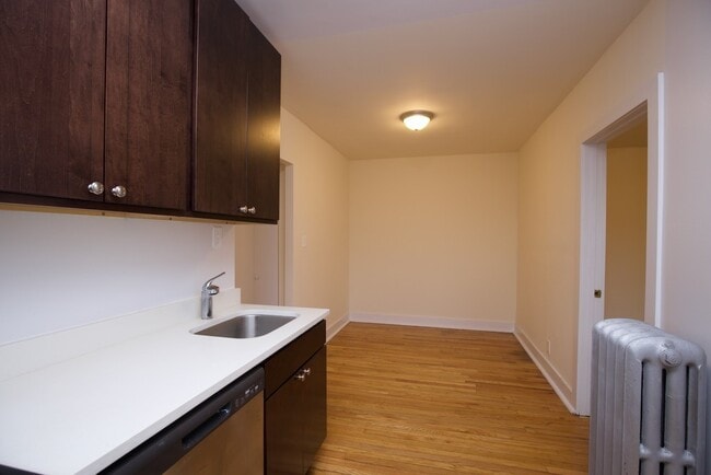 Photo - 2334 N Spaulding Ave Unit A2